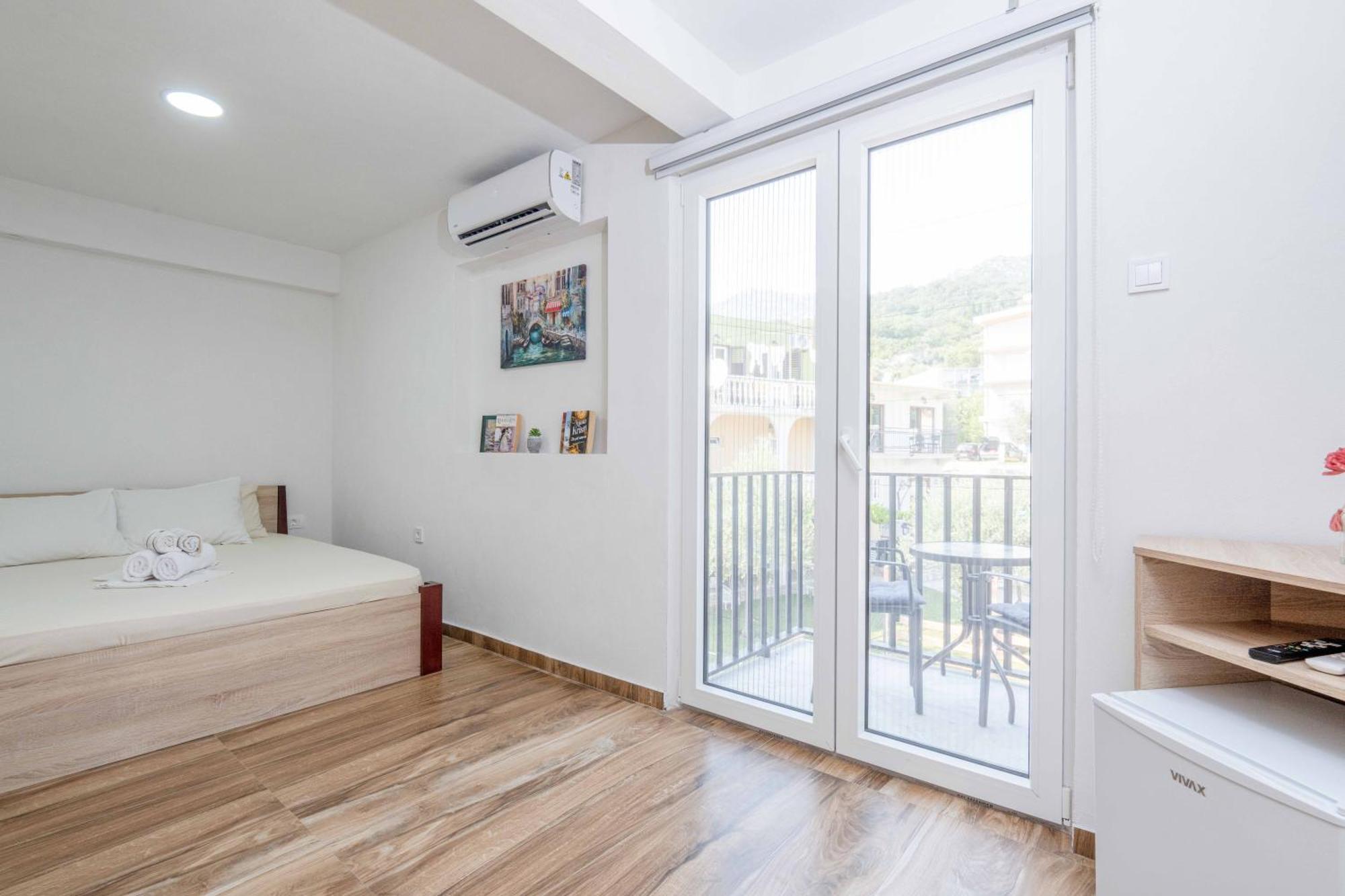 Petrovac Sumice Inn מראה חיצוני תמונה