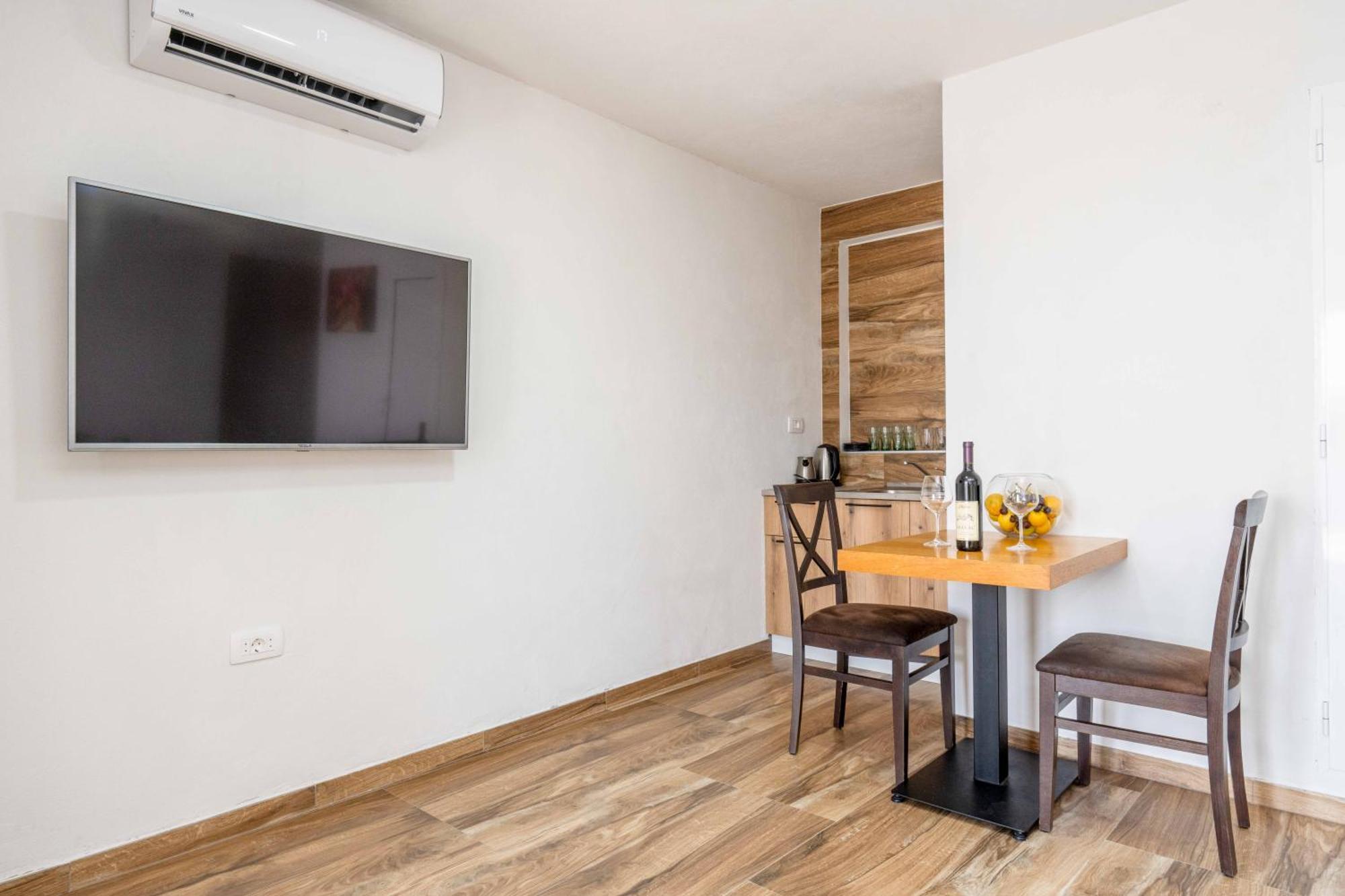 Petrovac Sumice Inn מראה חיצוני תמונה