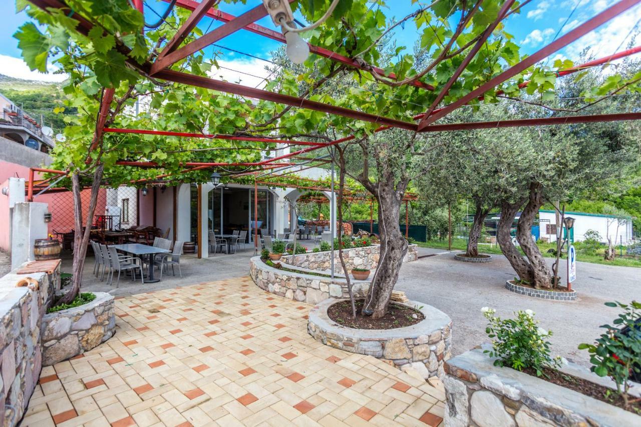 Petrovac Sumice Inn מראה חיצוני תמונה